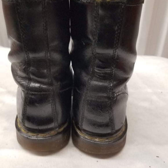 DR MARTENS - Picture 8 of 11